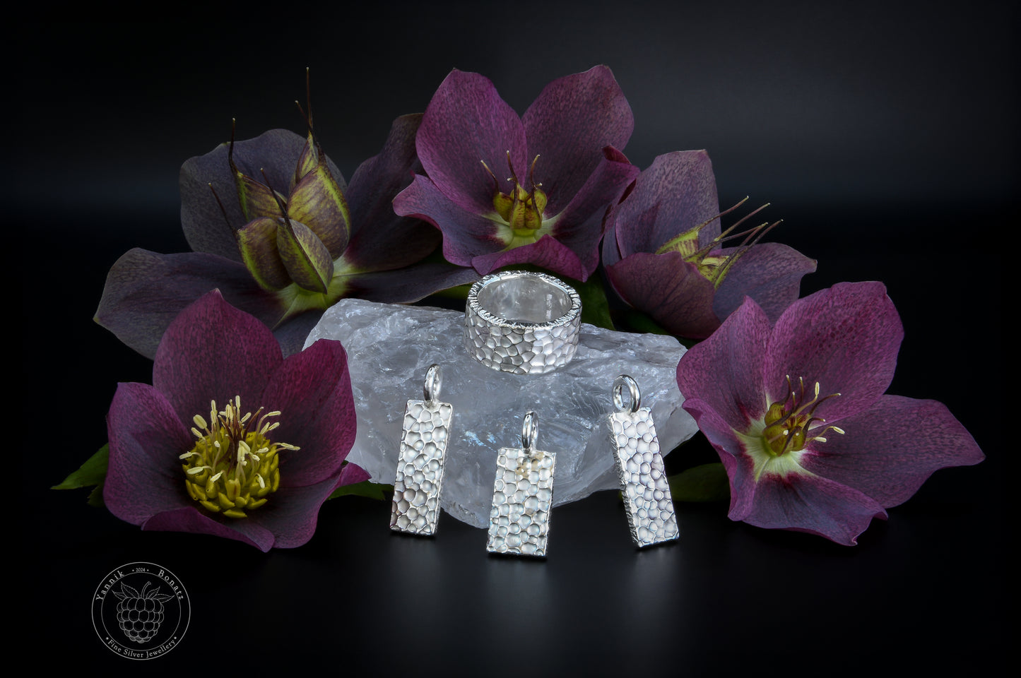 Silber Ring "Forged" 999/935